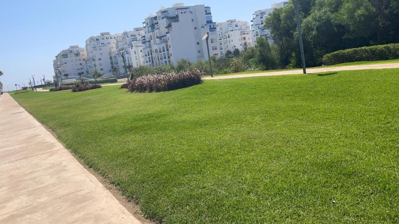 Appartement De Luxe Avec Piscine A 5 Min De La Plage Martil Exterior foto